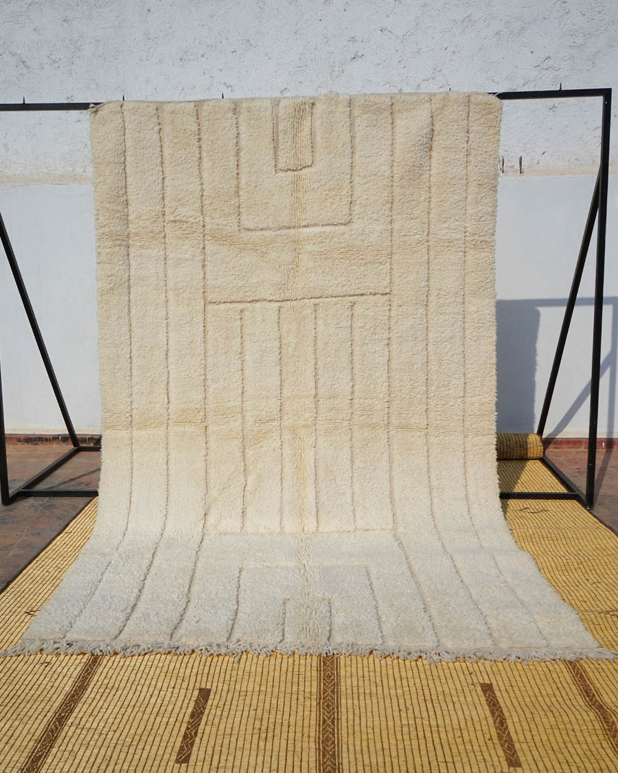 Tapis Beni Ouarain 300 x 200 cm, motif de lignes