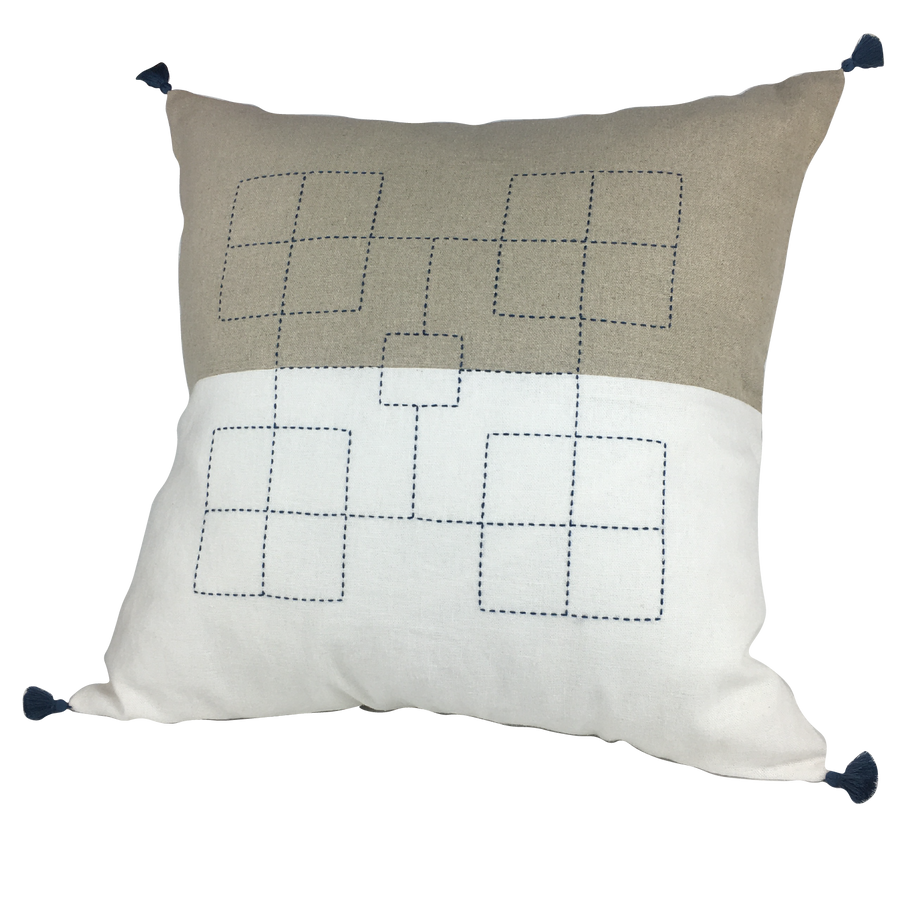 Housse de coussin en lin géométrique, taupe et blanc à carrés