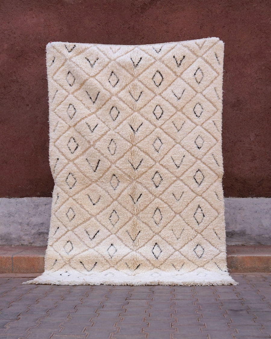 Tapis Beni Ouarain 250 x 150 cm, losanges ton sur ton