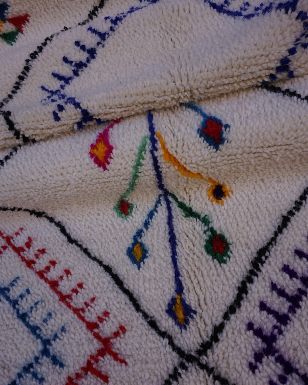 Tapis Azilal berbère en laine 240 x 150 cm, vue 3