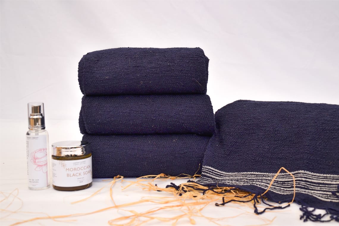 Serviette de bain en coton fait main, bleu marine, vue 4