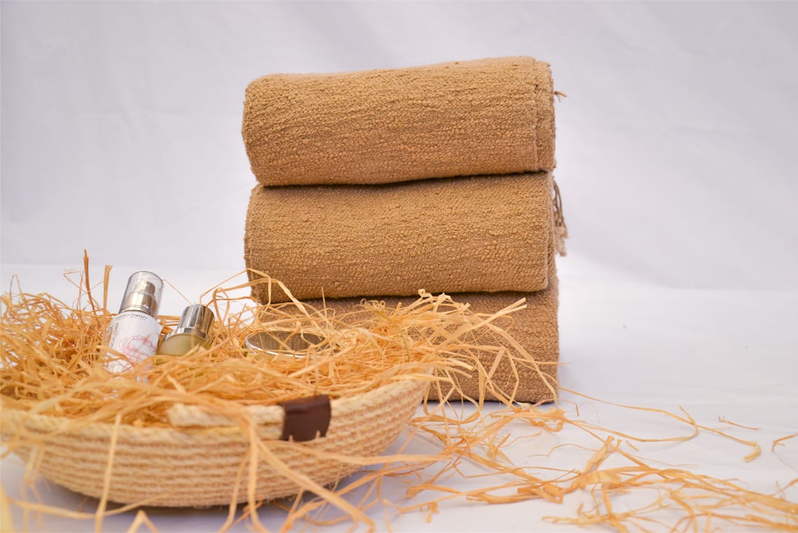 Serviette de bain en coton fait main, camel, vue 4