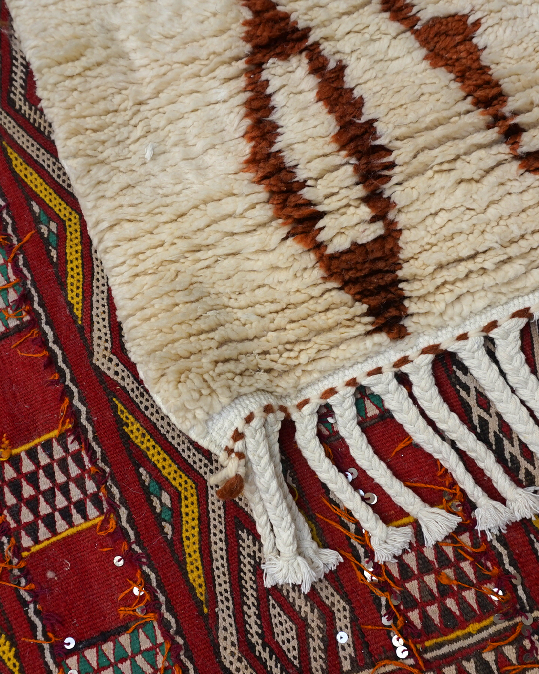 Second image of Tapis Berbère Marocain fait main 250 x 210 cm
