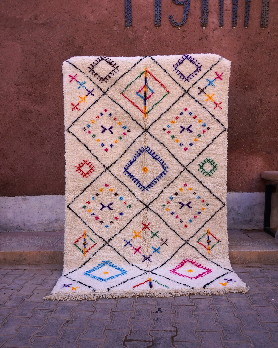 Tapis Azilal berbère motifs géométriques couleurs douces,tapis fait main laine 260cm / 160cm