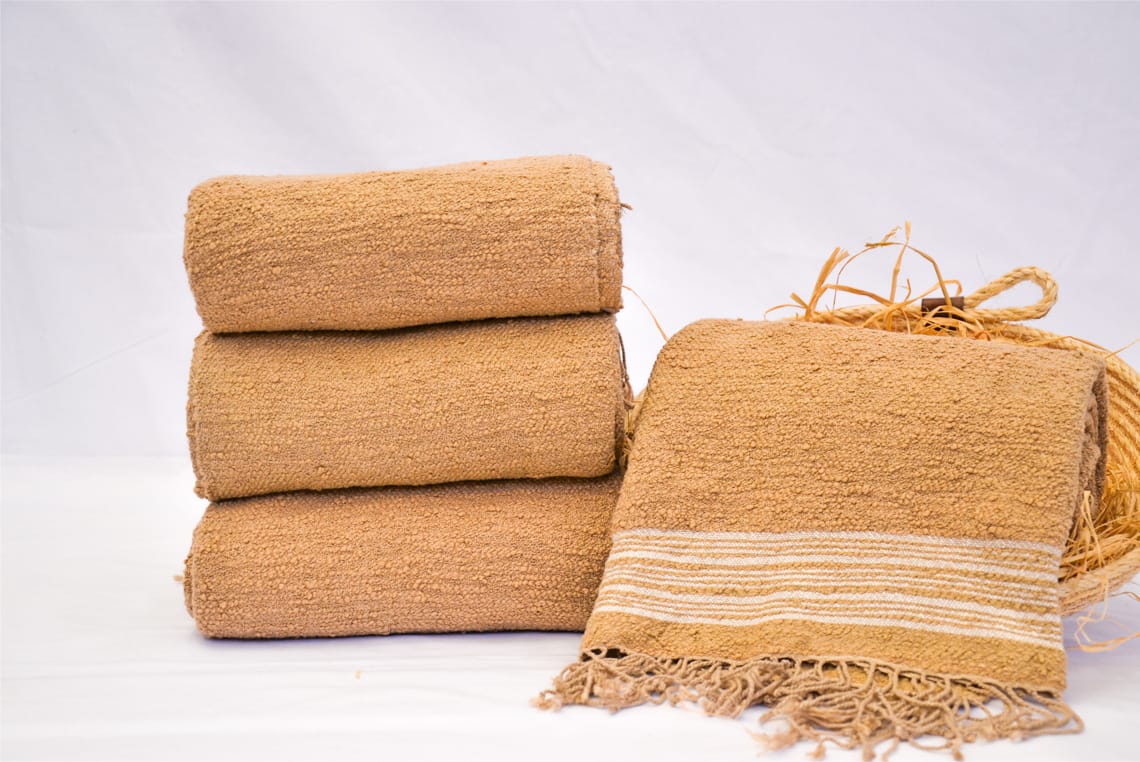 Second image of Serviette de bain en coton fait main